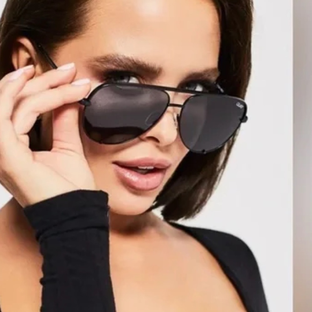 NEW ! Quay High Key POLARIZED Quay Australia Black Aviator Sunglasses Sleet